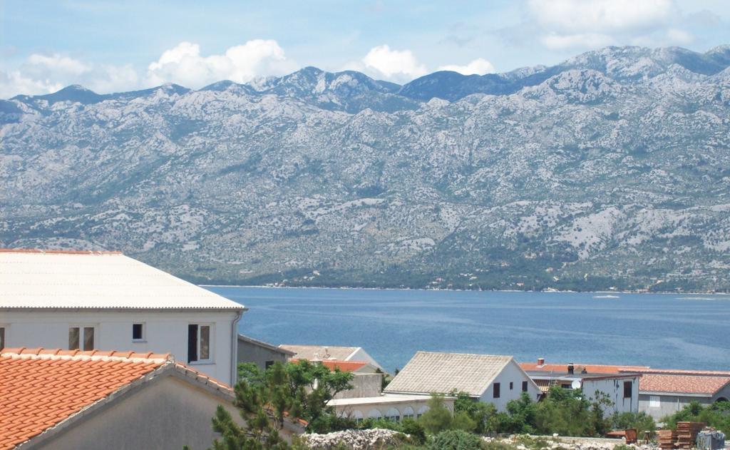 Apartments Villa Venera Ražanac Exterior foto